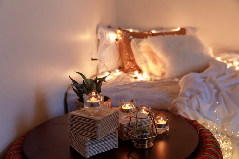 Simple Home Decor Tips to Make Any Room Feel More Cozy